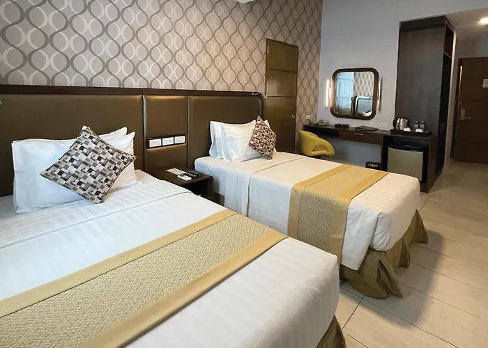 One Central Hotel & Suites